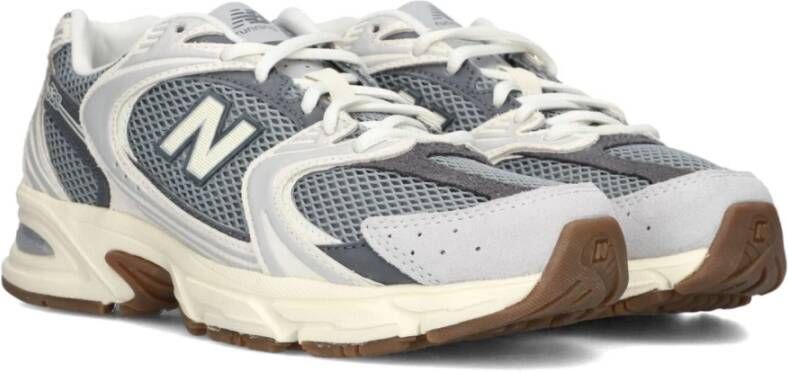 New Balance Blauwe Chunky Sneakers voor Casual Stijl
