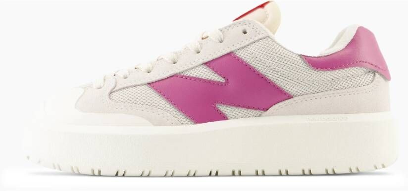 New Balance Ct302 Moonbeam met Scorpio en Team Red White Dames