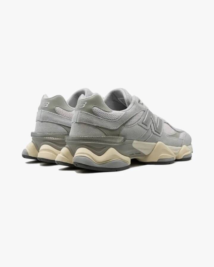 New Balance Granite Pink Retro Sneakers