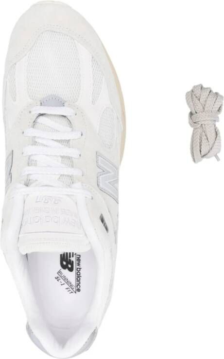 New Balance Grijze Chunky Sole Lace-Up Sneakers