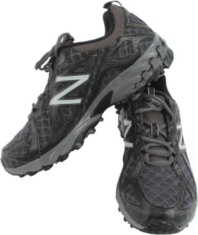 New Balance Grijze Damessneakers