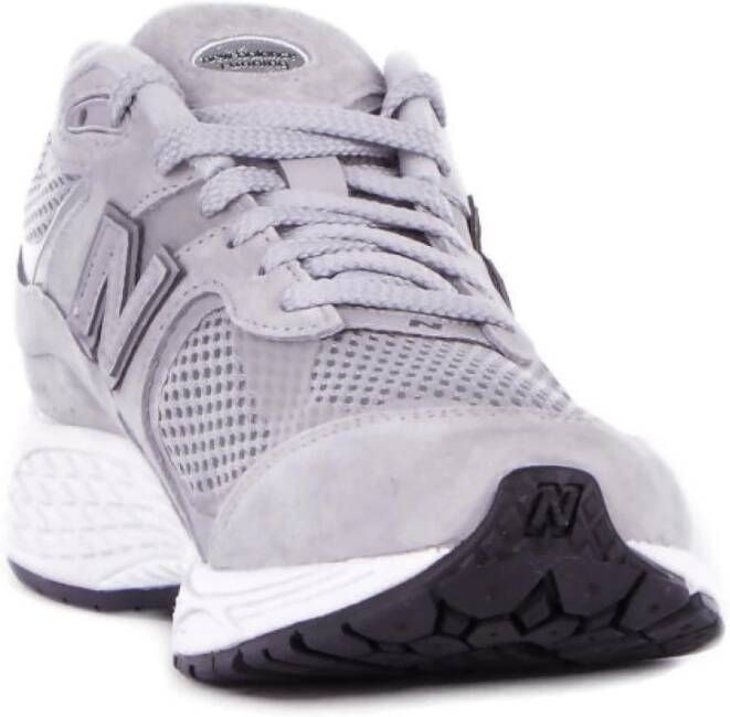 New Balance Grijze Logo Sneakers Suède Rubberen Zool Gray Heren