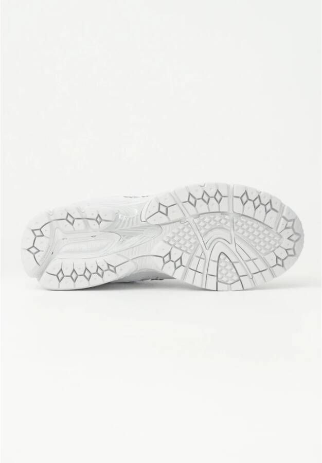 New Balance Grijze Sneakers 2002R Unisex