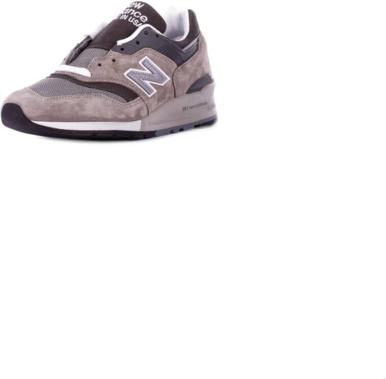 New Balance Grijze Sneakers Aanbevolen Maat Groter Suède Bovenwerk Normale Pasvorm Rubberen Zool