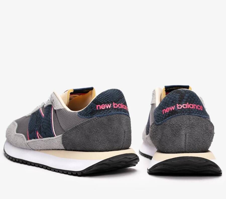 New Balance Blauwe Racer Sneakers voor Heren Grijs Heren
