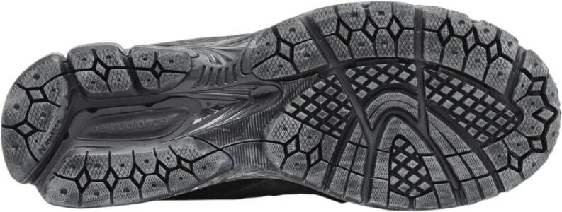 New Balance Phantom M2002Rdb Sneakers