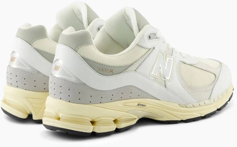 New Balance Retro Style Sneakers Wit & Beige Multicolor Dames