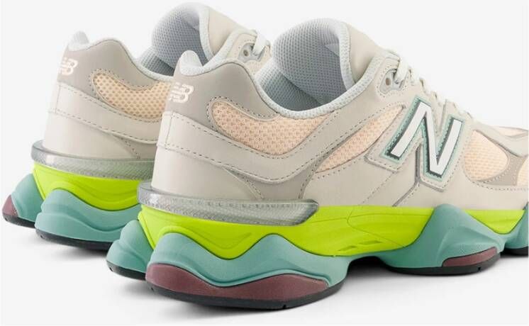 New Balance Roze Sneakers Multicolor Dames