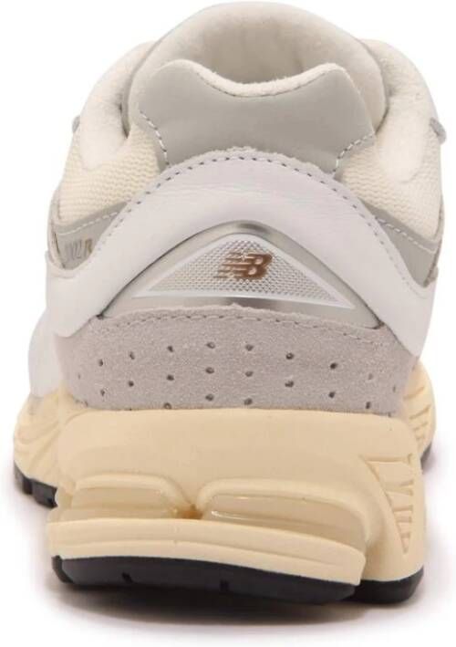 New Balance Running Shoes M2002Ria