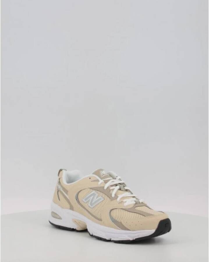 New Balance Beige Sportieve Sneakers voor Vrouwen Beige Dames