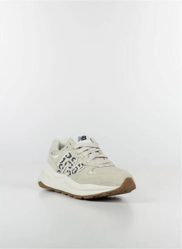 New Balance Scarpa 5740 Sneakers Beige Dames