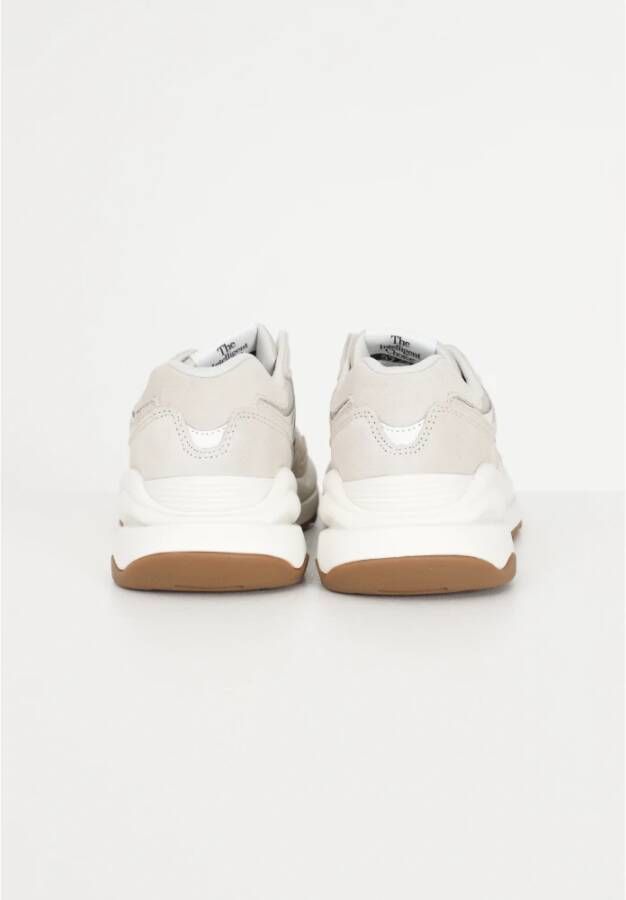 New Balance Sneakers Beige Dames