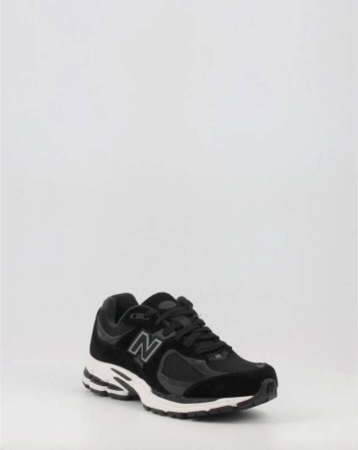New Balance Zwarte Sneakers voor Dames met Platte Zool en Veters Zwart Dames