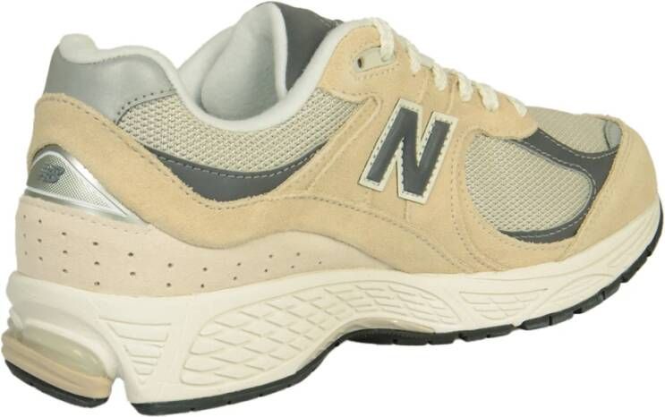 New Balance Stijlvolle Sneakers Collectie Beige Heren