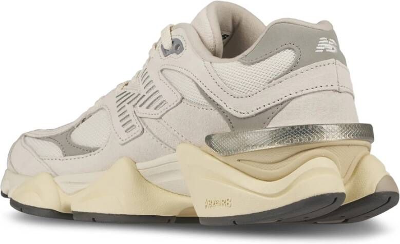 New Balance Stijlvolle Sneakers voor Actieve Levensstijl