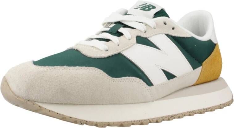 New Balance Stijlvolle Sneakers voor Mannen en Vrouwen Multicolor Heren