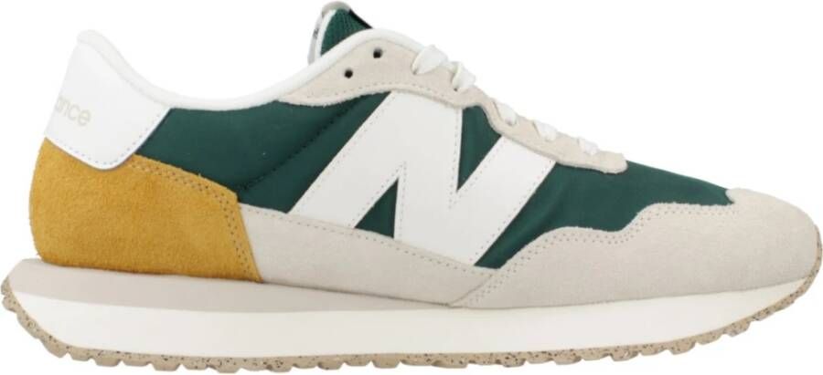 New Balance Stijlvolle Sneakers voor Mannen en Vrouwen Multicolor Heren