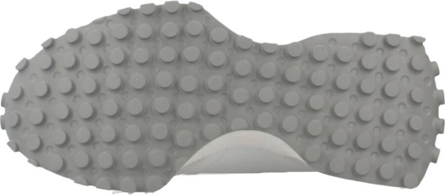 New Balance Stijlvolle Sneakers voor Mannen en Vrouwen White Dames