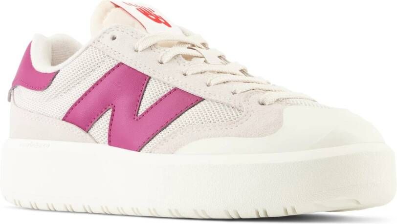 New Balance Stijlvolle Sneakers voor Mannen en Vrouwen Wit Dames