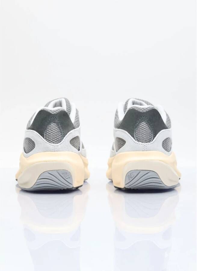 New Balance Suede Mesh Panel Sneakers Gray Heren