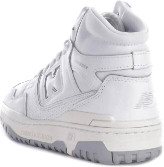 New Balance Witte Leren Sneakers Logo Rubberen Zool White Dames