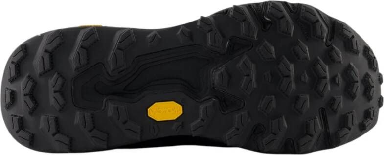 New Balance Zwarte hardloopschoenen voor trailrunning