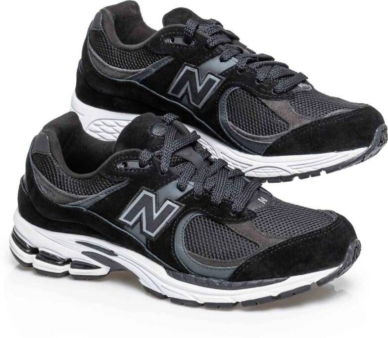 New Balance Zwarte leren unisex sneakers
