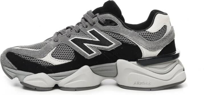 New Balance Zwarte Suède Mesh Sneakers
