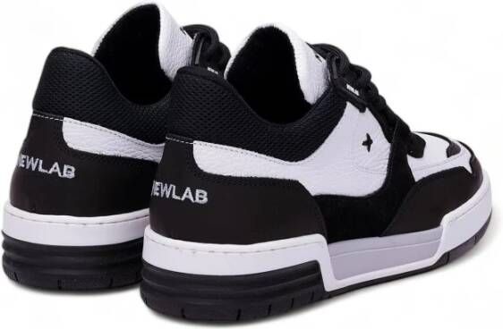 Newlab Wit zwarte leren en suède sneakers