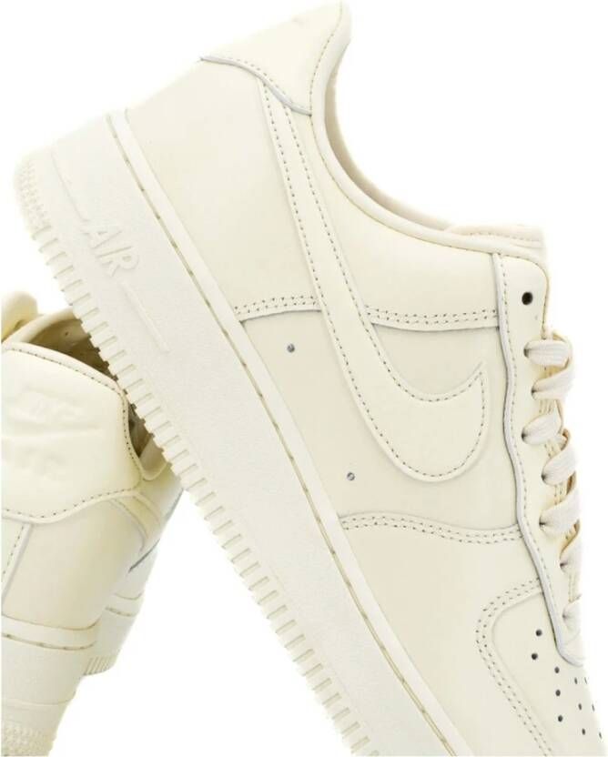 Nike Air Force 1 '07 Verse Sneakers Beige Heren