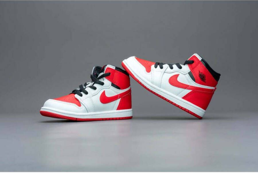Nike Air Jordan 1 Retro High and Heritage Sneakers Rood Heren