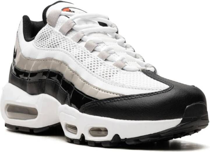 Nike Wit Zwart-Licht IJzererts Sneakers Black Dames