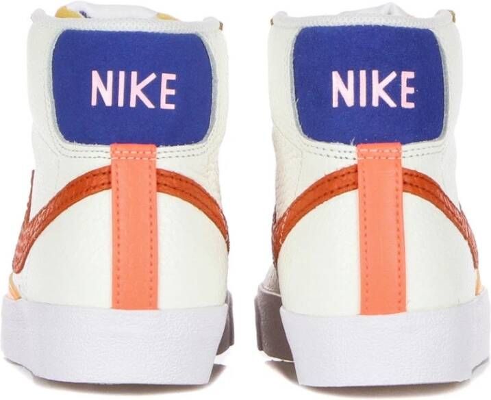 Nike Blazer Mid 77 Hoge Sneaker Oranje Wit Multicolor Dames