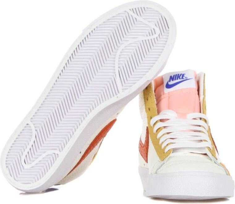 Nike Blazer Mid 77 Hoge Sneaker Oranje Wit Multicolor Dames