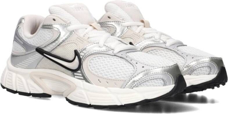 Nike Chunky Sole Sneakers voor Vrouwen