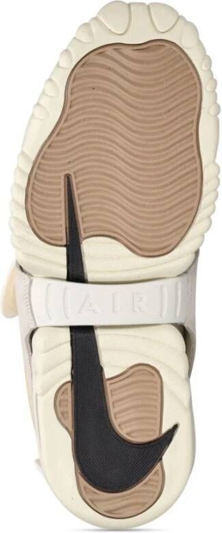 Nike Citron Pulse Sneakers