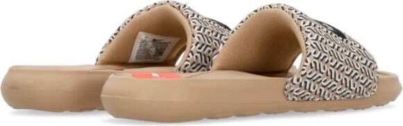 Nike Comfortabele rubberen slippers met textuurvoetbed White Unisex