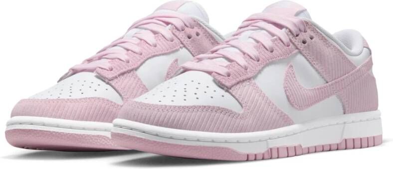 Nike Roze Corduroy Lage Sneakers Roze Dames