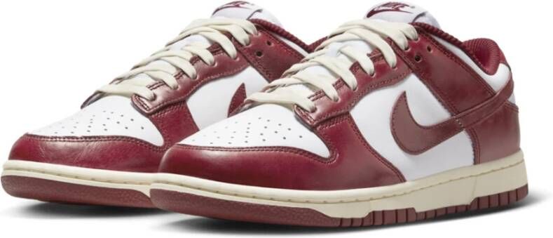 Nike Dunk Low PRM Team Red (W) Rood Heren
