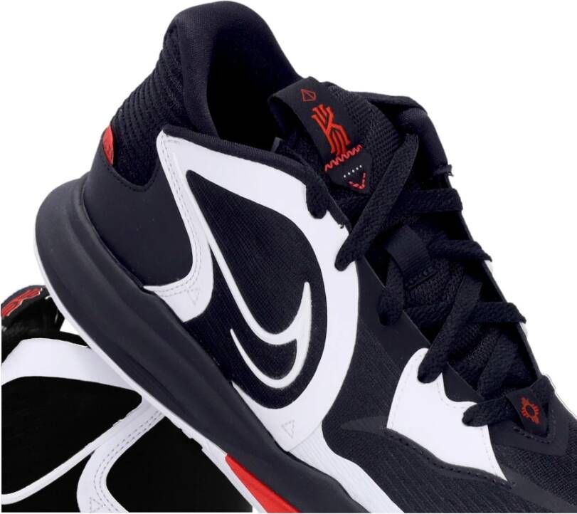 Nike Kyrie Low 5 Basketbalsneakers Zwart Wit Rood