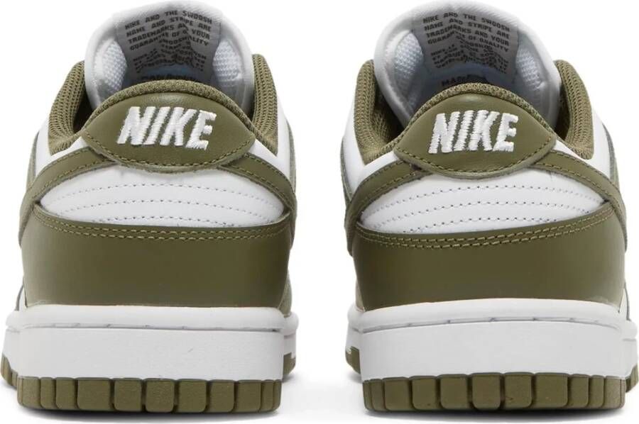 Nike Lage Medium Olive Sneakers Green Dames