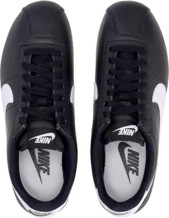 Nike Lage Sneakers met Veters