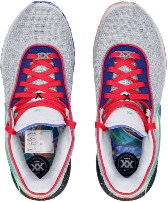 Nike Licht Zilveren Basketbalschoen met Xx Logo Gray Heren