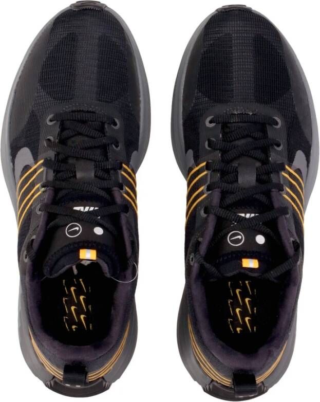 Nike Lichtgewicht hardloopschoen met reflecterend ontwerp