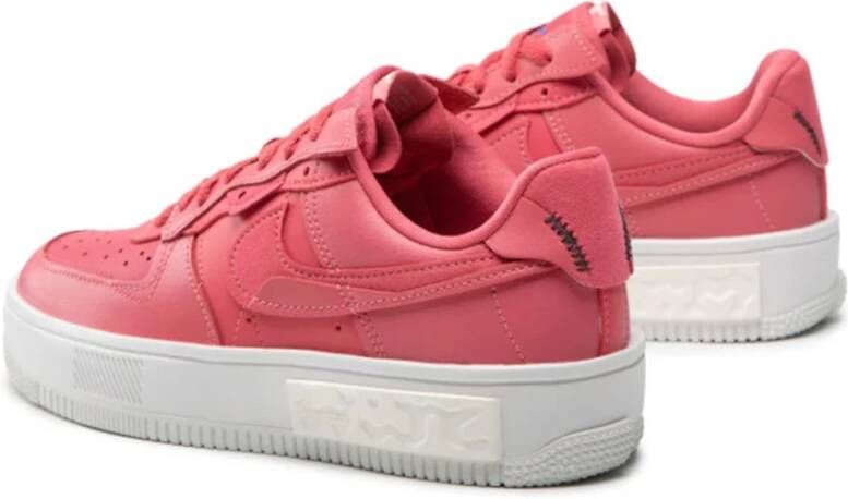 Nike Lichtroze Lage Sneakers