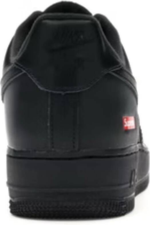 Nike Low Top Sneakers