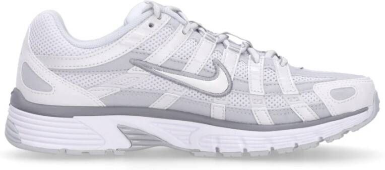 Nike Metallic Lage Schoen met Vetersluiting White Dames