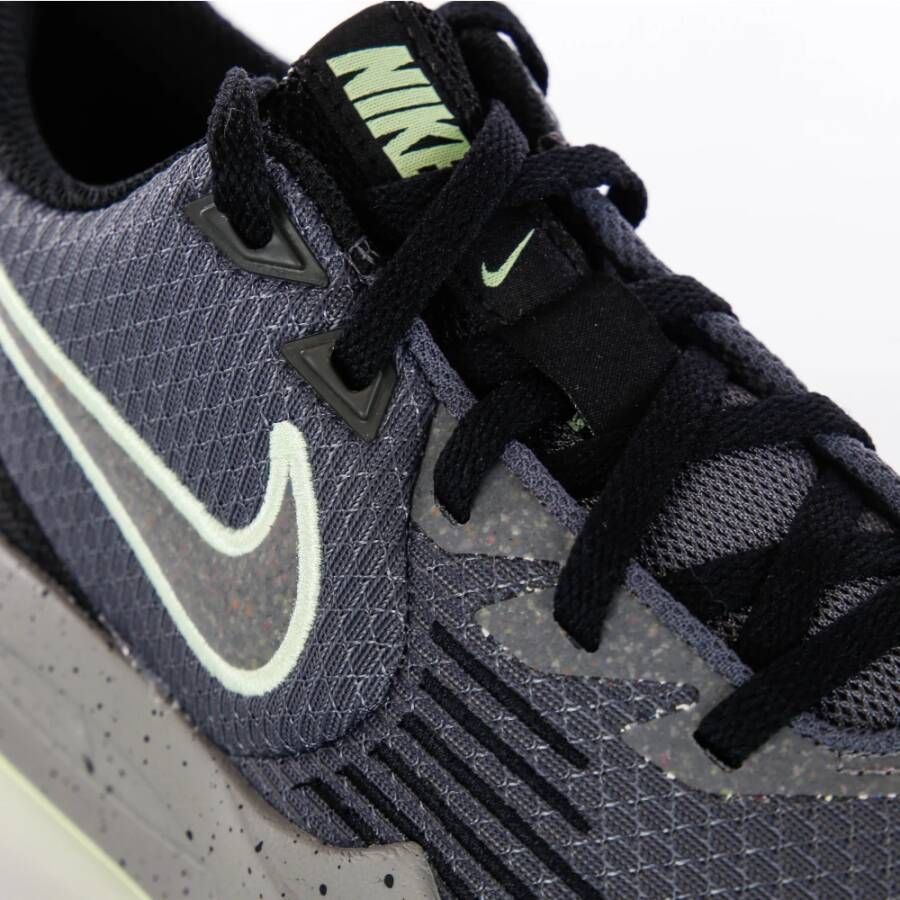 Nike Precision V Low Sneaker