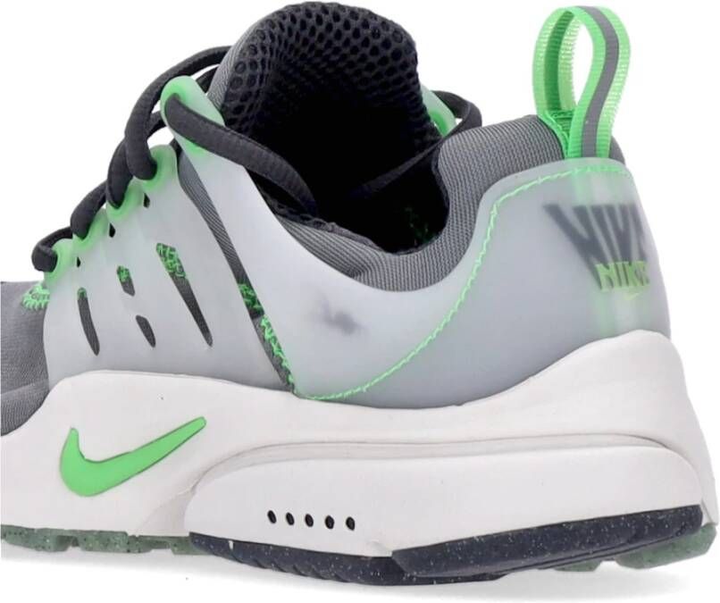 Nike Premium Lage Rookgrijze Sneaker