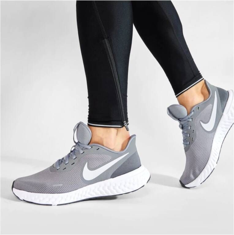 Nike Revolution 5 Mesh Bovenwerk Bedrukt Logo Gray Heren